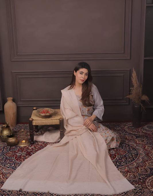 Jacquard Woolen Shawl