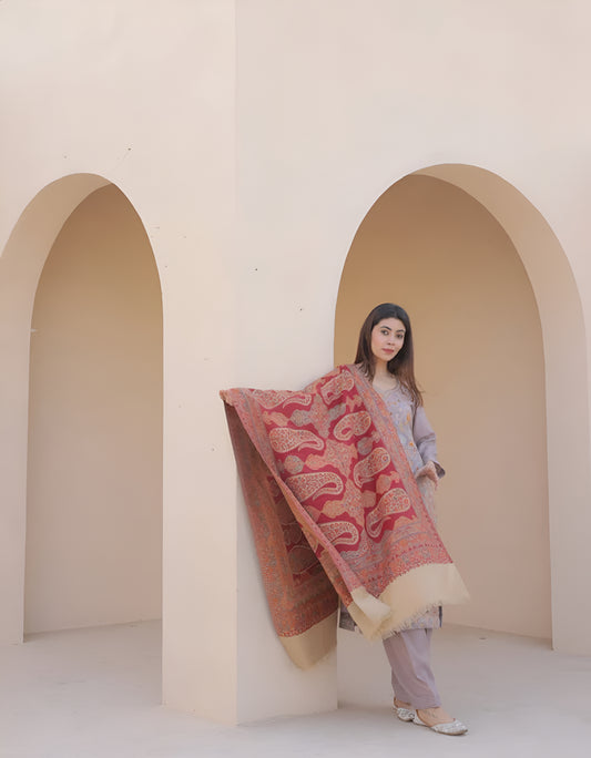 Jacquard woolen stole